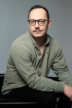 Kirjailija Paavo Teittinen