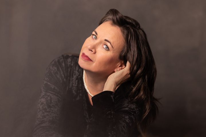 Kirjailija Päivi Alasalmi