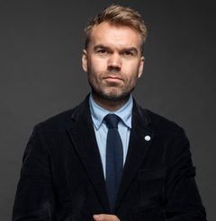 Kirjailija Yannick Lahti