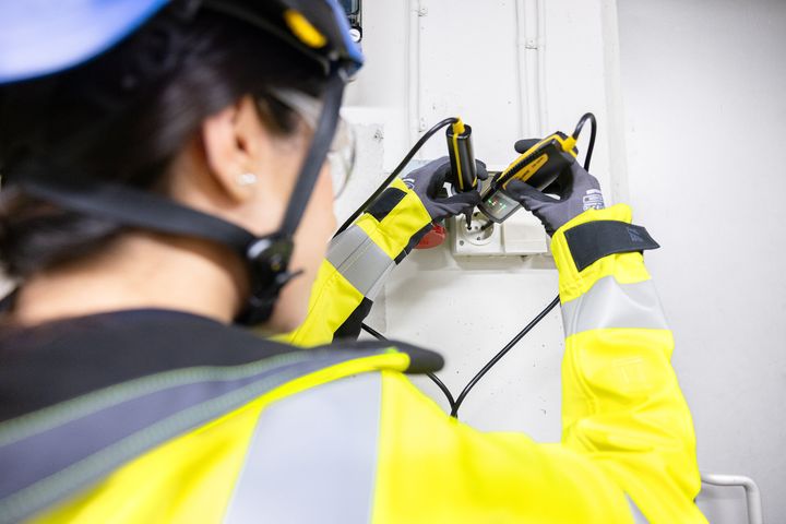 STULin jäsenyritys on turvallinen valinta sähköurakoitsijaksi.