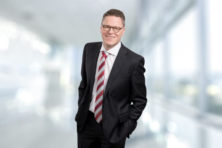 Ex-nokialaiset lähtivät startup-yrittäjiksi yli 2 kertaa innokkaammin kuin samaan aikaan muista suurista teknologiayrityksistä lähteneet verrokit, kertoo tutkimuksesta vastannut Etlan tutkimusneuvonantaja, taloustieteiden tohtori Petri Rouvinen.