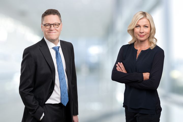 Arvokkain osa digitaloutta syntyy verkonrakennuksen sijaan datan ja ohjelmistojen ympärille, toteavat Etlan tutkimusneuvonantaja Petri Rouvinen (vas.) ja tutkimusjohtaja Heli Koski.