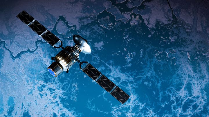 Satelliitti avaruudessa.