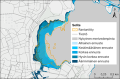Kartta alueesta, jossa on esitetty meriveden pinnan ennusteet eri korkeustasoilla. Mukana myös rantaniityt ja tiestö. Mukaiset selitteet näyttävät nykyisen tason sekä ennustetut alhaiset, keskimääräiset, korkeat ja äärimmäiset tasot.