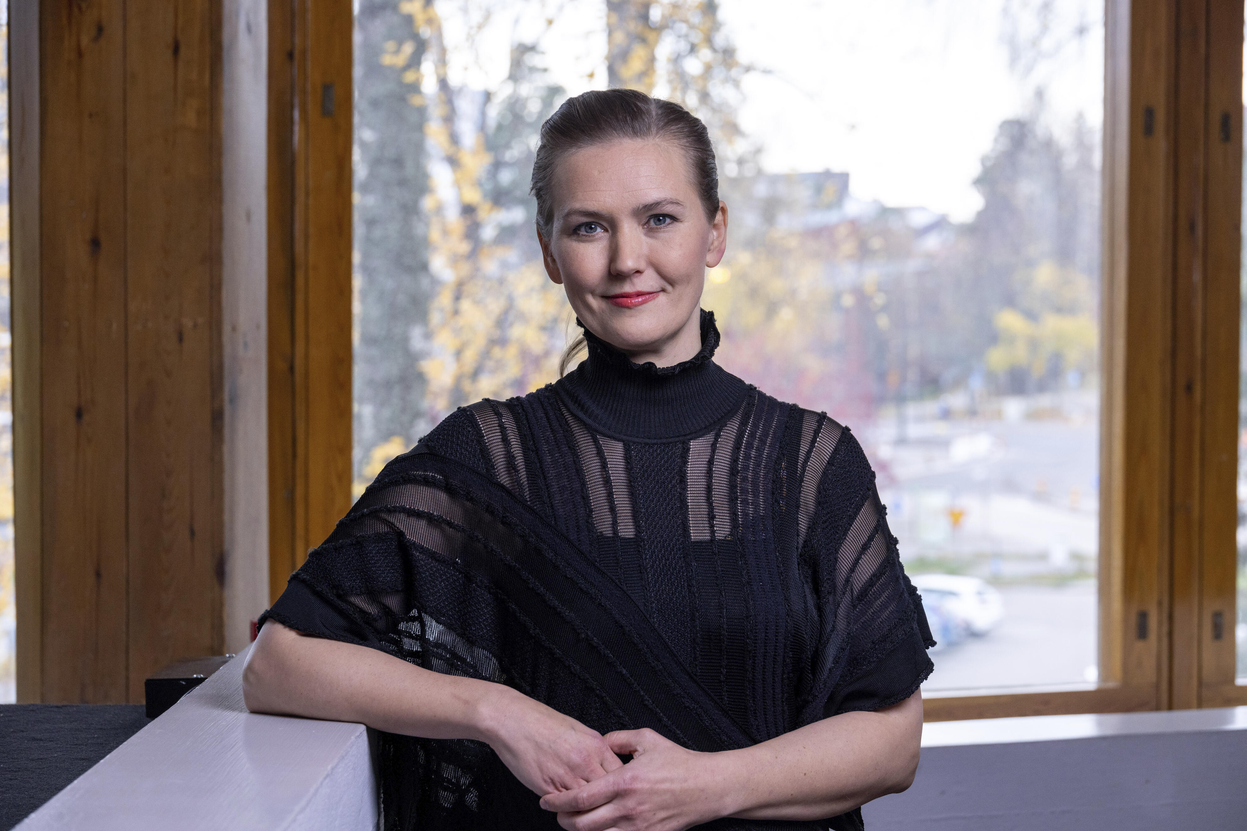 Professori Mari Lundströmille arvostettu Faradayn mitali ensimmäisenä suomalaisena
