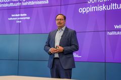 Vain jatkuvalla kehittymisellä ja oppimisella luodaan kestäviä tuloksia, sanoi yli parikymmentä vuotta Elisaa luotsannut Veli-Matti Mattila.