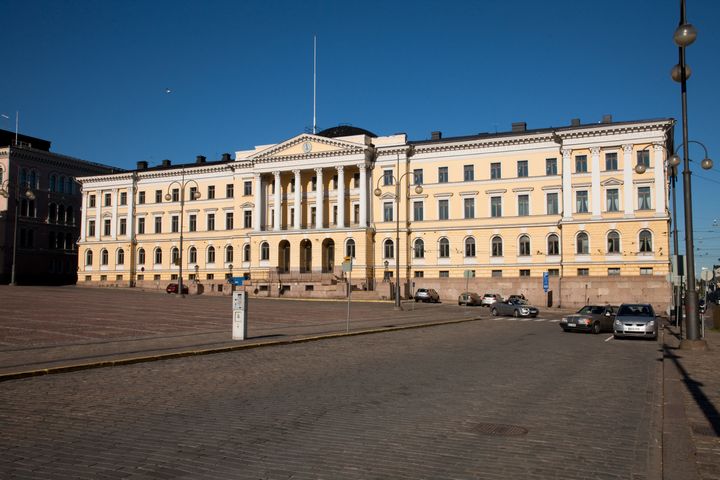 Metsäteollisuus ry kannustaa hallitusta jatkamaan kehysriihessään rohkeaa norminpurkua ja tekemään kilpailukykyä vahvistavia päätöksiä.