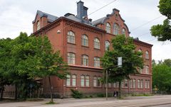 Vallilan ala-aste koulu Hämeentiellä Helsingissä.