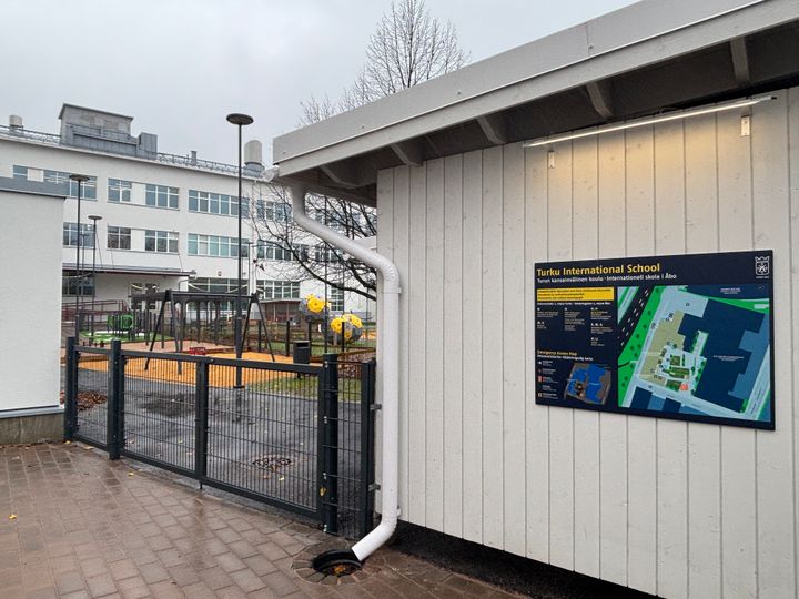 Turun kansainvälinen koulu sai uudet tilat Kupittaalta Hemsön omistamasta kiinteistöstä.