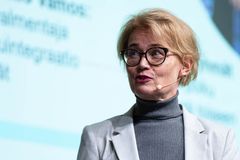 Vamoksen toiminnasta vastaava johtaja Terhi Laine tuntee haastavimmassa asemassa olevien nuorten tilanteet: “Kilpailu ja paine ovat nuorten elämässä lisääntyneet.”
