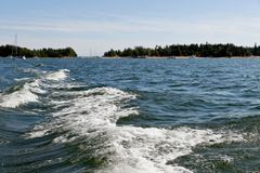 Aaltoinen merimaisema