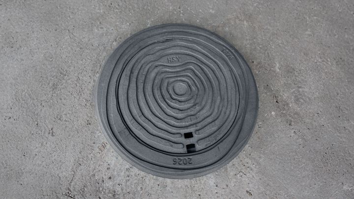 juhlavuoden kaivonkansisto