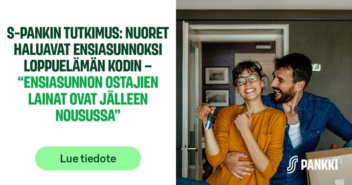 Nuori pariskunta iloisena muuttolaatikoiden kanssa uuden kodin olohuoneessa. Tekstissä lukee: "