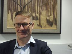 Luonnonvarakeskuksen tutkimusylijohtaja Antti Asikainen.