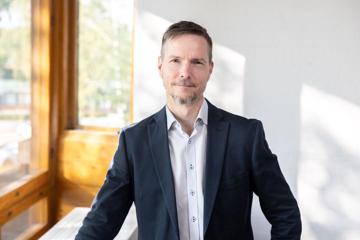 Aalto-yliopiston kestävän rakentamisen professori Matti Kuittinen.