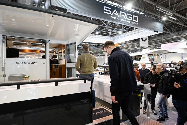 Kokkolalainen Sargo esittelee tänä vuonna boot Düsseldorf -messuilla uuden kahden makuukajuutan version Sargo 45 -veneestään. Sargon tuotannosta menee vientiin yli 90 prosenttia.