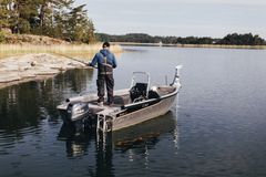 Buster retained the number one spot in the statistics for new registrations of motor boats (387 new registrations). The most popular model was the slightly under five-meter aluminum boat Buster M. Suvi was in second place (234) and Terhi in third (189). The top brands among the ten most popular motor boats were all domestic.