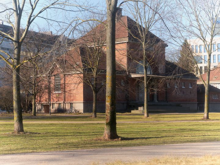 Harjun ruumishuone / nuorisotalo avataan uudenlaiseen kokeilukäyttöön.