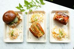 Bronda tarjoilee briosseja muun muassa porchetta- ja hummeritäytteillä