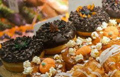 Tarjolla kauppahallissa on näyttäviä Halloween-herkkuja.