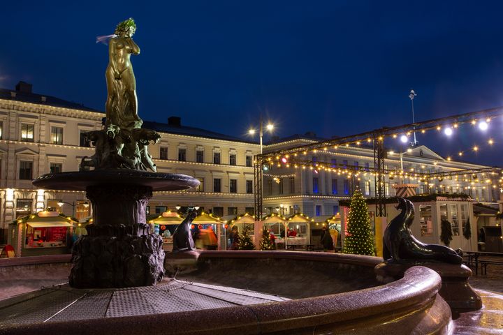 Mantan joulutori palaa Kauppatorin kupeeseen juhlasesongin ajaksi 4.12.2026–6.1.2027.