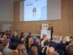 Ministeri Sakari Puisto avasi Tech Hub Finlandin Tampereella