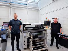Marko Randell ja Joni Kauppila sekä uusi SIPLACE