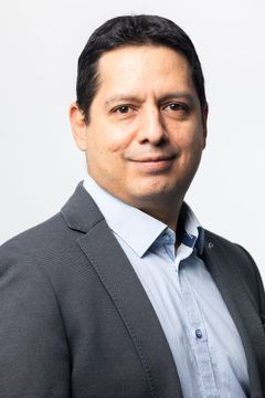 Professori José-Carlos García-Rosell.