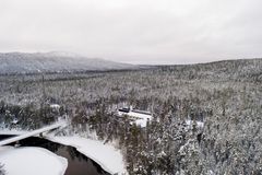 Talvinen metsämaisema