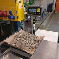 Puntarilla on 5 kg Metsä Groupin sakkaa