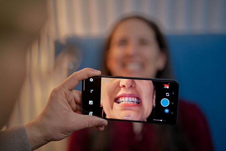 Konkreettisin hyöty, minkä hammaslääkärit ovat tutkijoiden ehdotuksista heti poimineet, on omahoidon ohjauksen muuttuminen subjektiivisemmaksi potilaalle. Tämä motivoi heitä, ja ohjeiden muistaminen voi parantua.