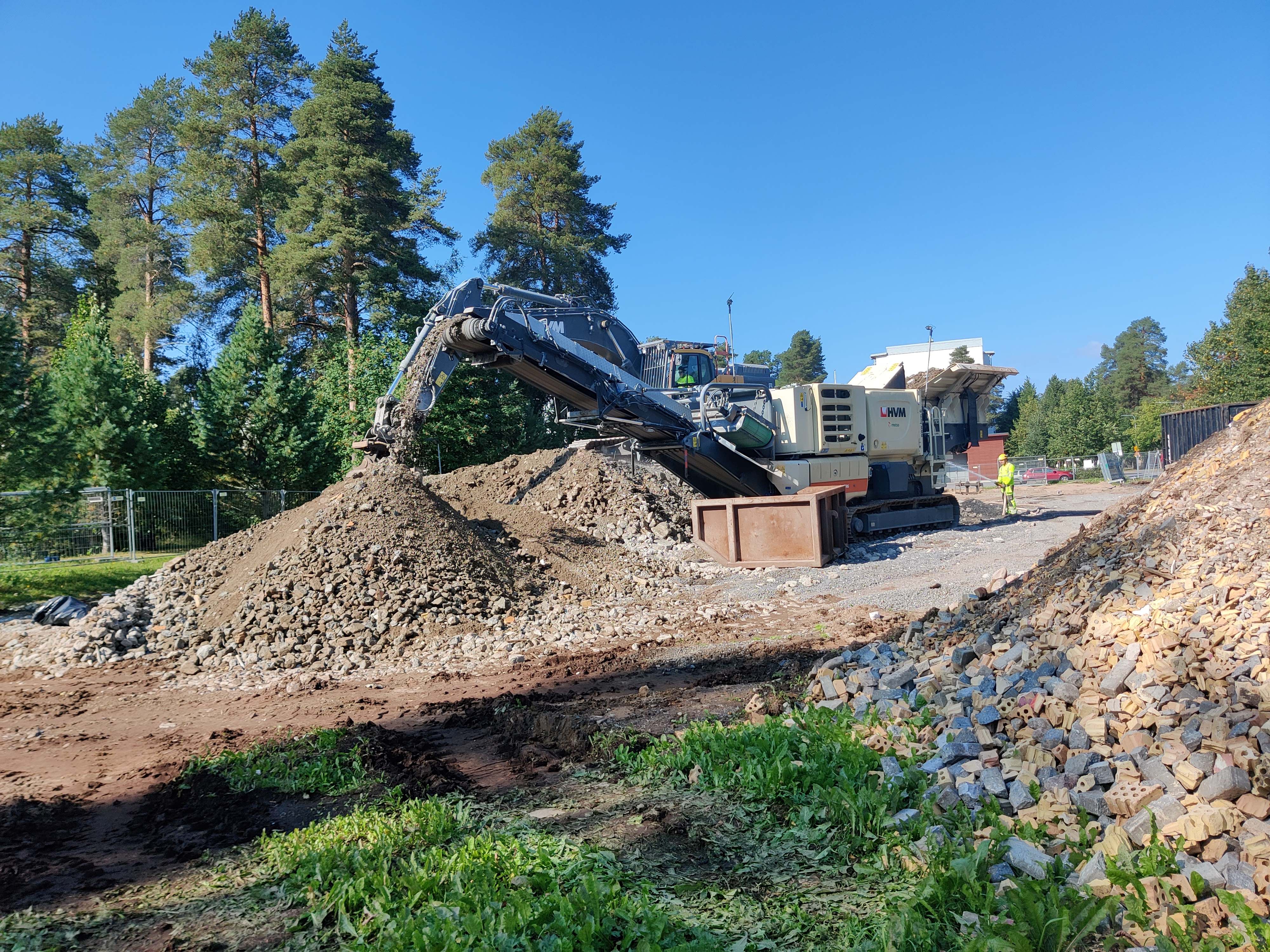 Oulun yliopisto tutkii purkumateriaalien hyödyntämistä rakentamisessa