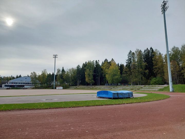 Pirkkolan yleisurheilukenttä.
