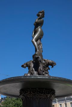 Ville Vallgren: Havis Amanda, 1908 (yksityiskohta).