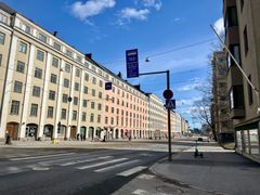 Mannerheimintien työmaa etenee 2. syyskuuta Runeberginkadun ja Reijolankadun välille. Peruskorjauksen eteläosuus valmistuu samalla.