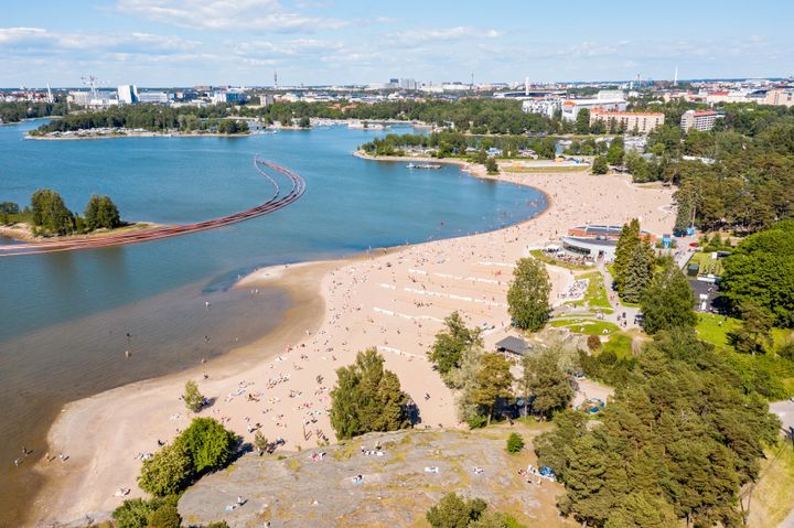 Hietarannan uimaranta ilmasta.