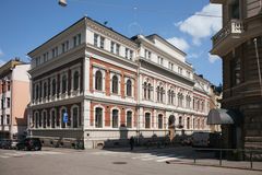 kirjastorakennus, katualue