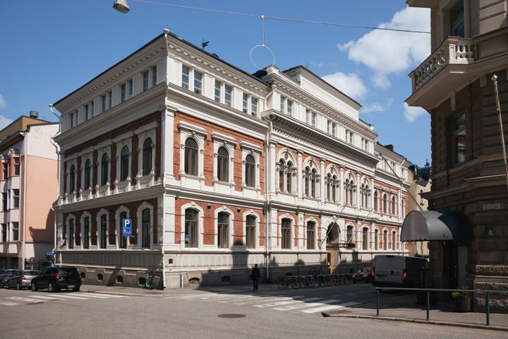 kirjastorakennus, katualue