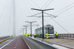 Koeajot käynnissä Kruunuvuorensillalla.