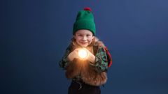 Tanssiteatteri Raatikon lastenteos Paavo Virtanen ja Pimeys ihastuttaa Malmitalon la 2.12. perhepäivässä.