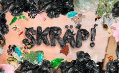 Hur uppstår vårt avfall, vart hamnar det och hur påverkar det vår stad? Stadsmuseets utställning Skräp! öppnaer veckan före vappen 25.4 och tar besökaren på en tankeväckande resa till avfallets värld.