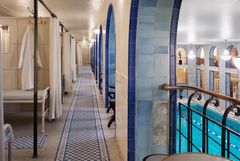 Yrjönkatu Swimming Hall's second floor and rest cabins.