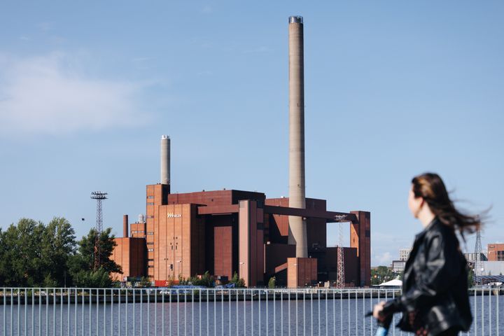 Hanasaaren voimalaitos.