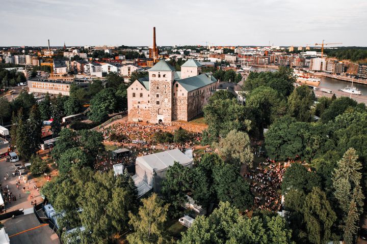 Kesärauha juhlitaan Turun Linnanpuistossa tulevana viikonloppuna 6.-8.6.2025