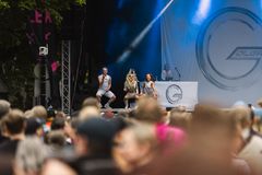 Olga viillitsi Kesärauhan yleisön kesäkuussa 2025 - M/S Kesärauhassa luvassa on varmasti myös hurmoksellinen tunnelma. (c) Henri Väänänen