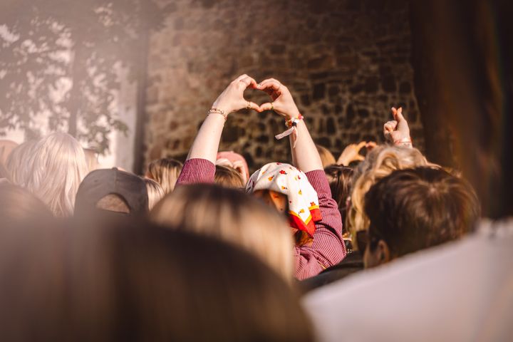 TYYlikäs Vappupiknik -tapahtumassa julistetaan kesärauha jo toistamiseen.
