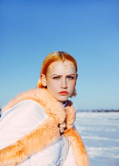 Etnofolk-artisti Vilma Jään kesän ainoa Turun keikka nähdään Kesärauhassa.