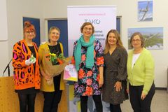 Kuvassa Anna Salonen, Johanna Rassi, Kirsi Ojala, Anna Alavuotunki ja Leena Tokila.