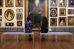Suomalaisten mielestä museoilla on hyvä maine. Kuvassa Kansallismuseon perusnäyttely.