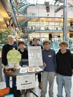 Handsaver NYT Lauttasaaren yhteiskoulusta